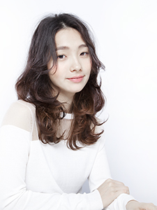 ロングヘアスタイル25