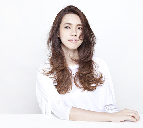 ロングヘアスタイル32