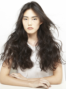 ロングヘアスタイル40