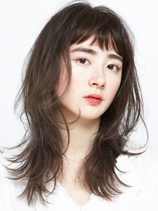 ミディアムヘアスタイル61