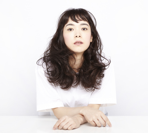 ロングヘアスタイル33