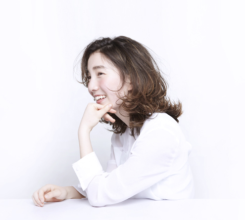 ミディアムヘアスタイル64