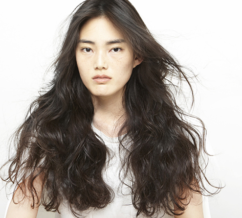 ロングヘアスタイル40