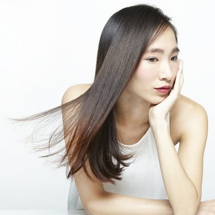 ロングヘアスタイル６