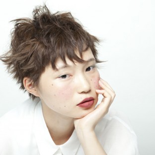 ショートヘアスタイル1
