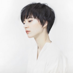ショートヘアスタイル106