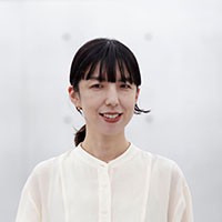 柏　佳代子