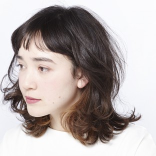 ミディアムヘアスタイル50