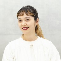 江良　友規子
